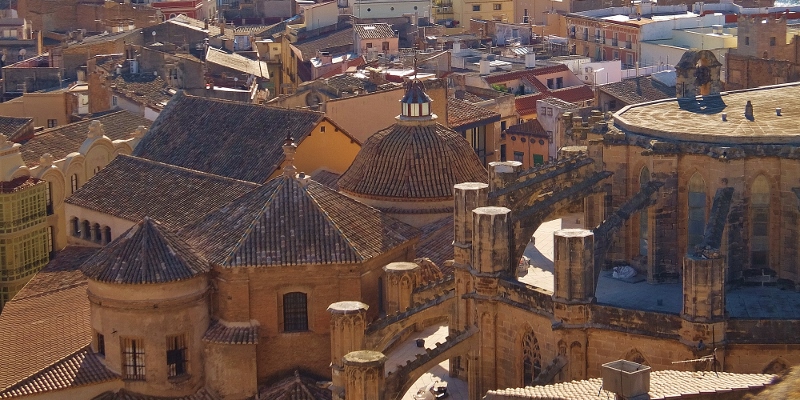 Blick über die Dächer von Tortosa